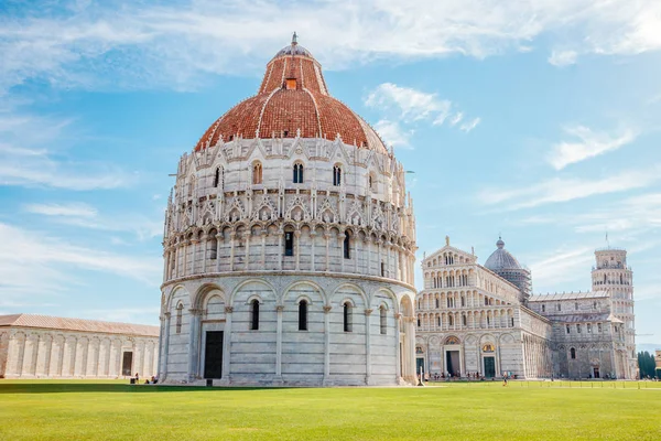 Pisa Vaftizhane John Katedrali Leaning Tower Pisa Talya — Stok fotoğraf