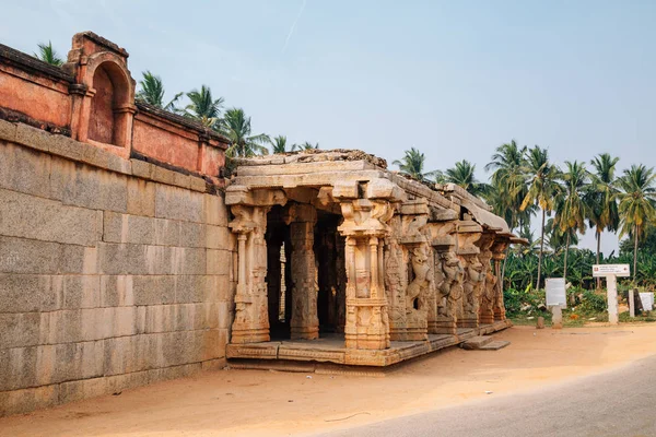 Templo Chandikeshvar Ruínas Antigas Hampi Índia — Fotografia de Stock