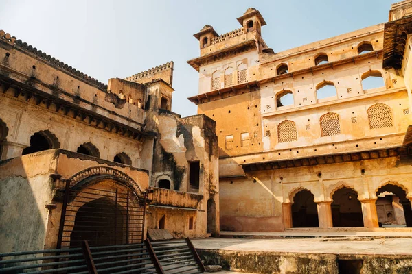 Orchha Fort Raja Mahal Ruinas Antiguas India — Foto de Stock