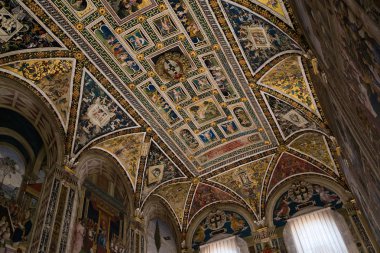 Siena, İtalya - 15 Ağustos 2016: İç Duomo di Siena Katedrali