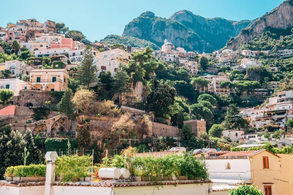 Positano şehir renkli binalar İtalya