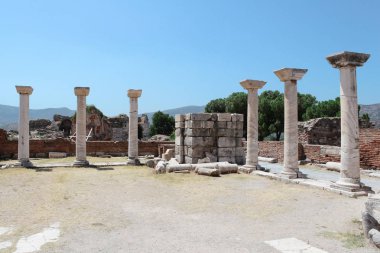 St. Johns bazilika Ayasuluk tepesi Selçuk, Türkiye'de de kalıntıları