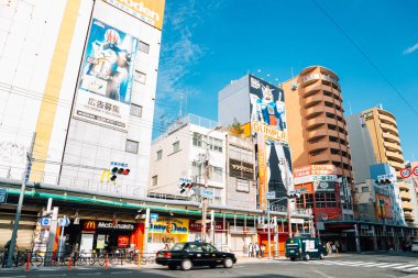 Osaka, Japonya - 1 Ekim 2018: Denden town, elektronik ve animasyon oyun mağazaları sokak