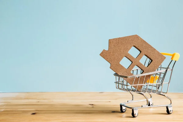 Casa Carrinho Compras Imóveis Comprando Conceito Casa — Fotografia de Stock