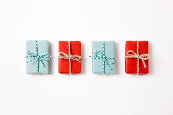Geschenkboxen Isoliert Auf Weißem Hintergrund — Stockfoto