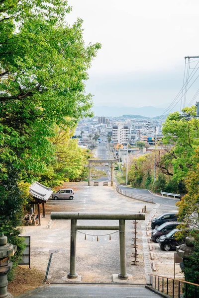 Santuário de Yashima e vista da cidade em Takamatsu, Prefeitura de Kagawa, Japão — Fotografia de Stock