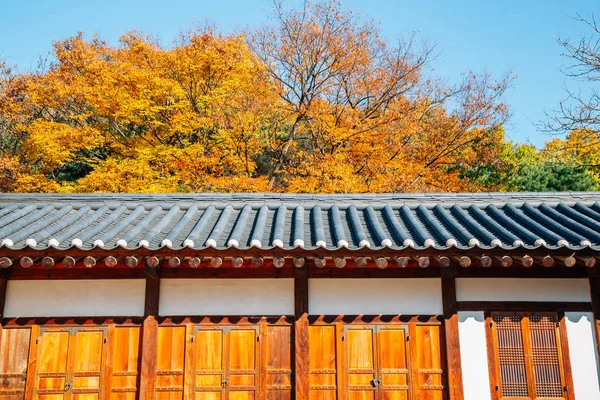 Gyeongbokgung Palace: ősz-Szöul, Korea — Stock Fotó