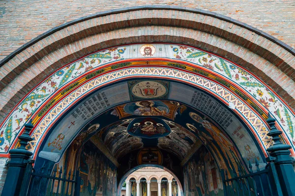 Bucareste, Romênia - 27 de julho de 2019: Mosteiro de Antim — Fotografia de Stock