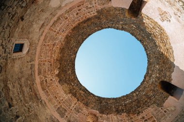 Hırvatistan 'ın Split kentindeki Diocletian sarayının kalıntıları