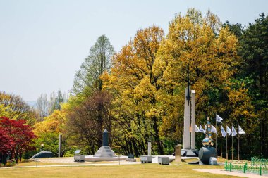 Cheonan, Kore - 28 Nisan 2020 Taejosan Anıt Parkı