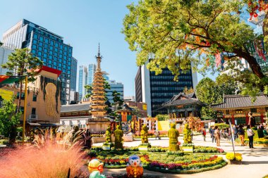 Seul, Kore - 8 Ekim 2020: Jogyesa Tapınağı