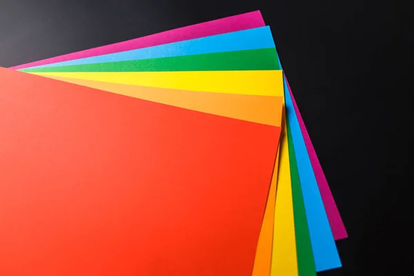 arka plan, lgbt topluluk bayrak gökkuşağı renklerinin sayfalarından