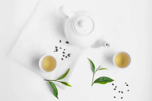 Zielona Herbata Białe Filiżanka Białe Tło Zapach — Zdjęcie stockowe