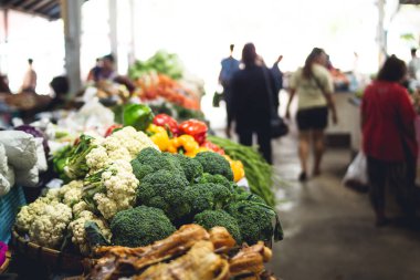 Brokoli sebze piyasada Asya'daki