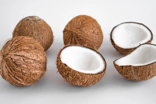 배경에 코코넛의 클로즈업 — 스톡 사진