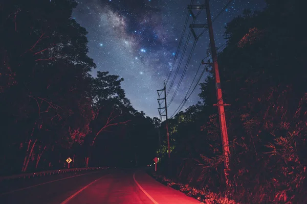 Lattea Con Strada Luci Rosse — Foto Stock