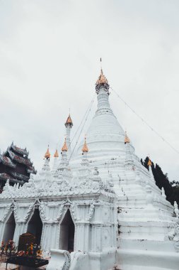 Wat Phra Bu Doi Kong Mu Mae Hong Son Seyahat