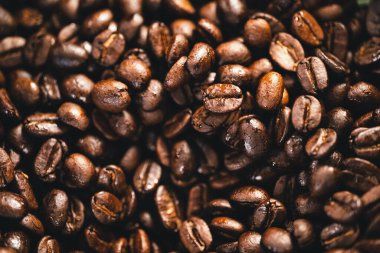 Kahve ve kahve makinesi geldi.