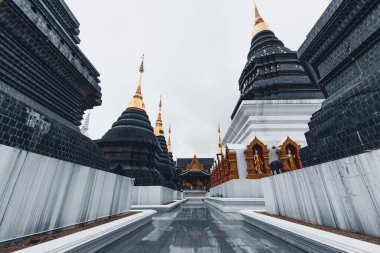 Tayland tapınağı-Wat Ban Den Chiang Mai Pagodas ve tapınakları
