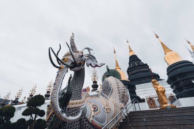 Tayland tapınağı-Wat Ban Den Chiang Mai Pagodas ve tapınakları