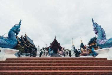 Tayland tapınağı-Wat Ban Den Chiang Mai Pagodas ve tapınakları