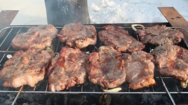 Bife Grelhado Arder Processo Cozinhar Carne Bife Churrasco Pedaços Carne — Vídeo de Stock