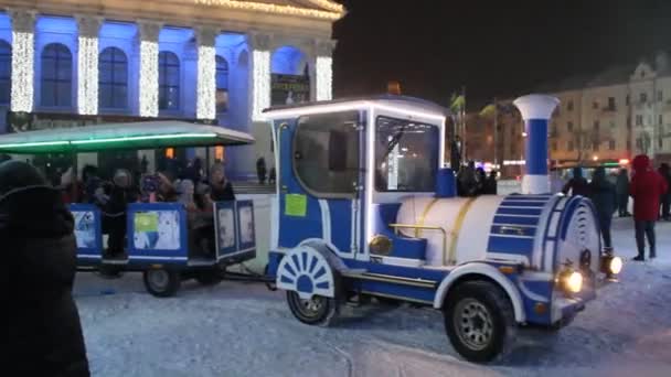 Chernihiv Ucrania Enero 2019 Tren Pie Para Niños Que Conduce — Vídeos de Stock