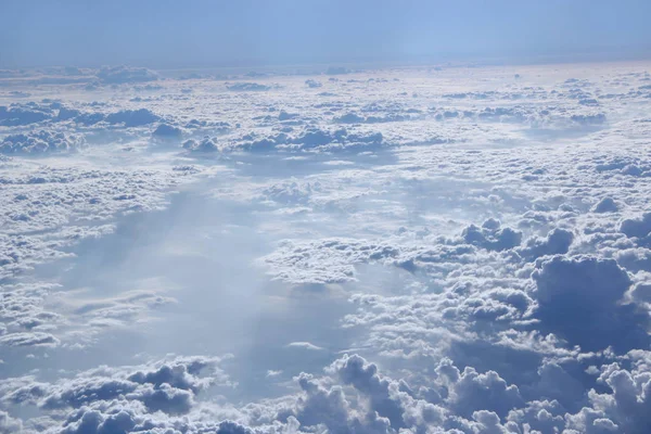 Vuelo Sobre Las Nubes Panorama Desde Ventana Plano Con Nubes — Foto de Stock