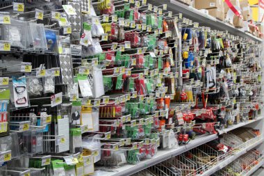 Ev eşyaları çıkartmalar, cıvata, kasetleri ölçü süpermarkette satılan vardır