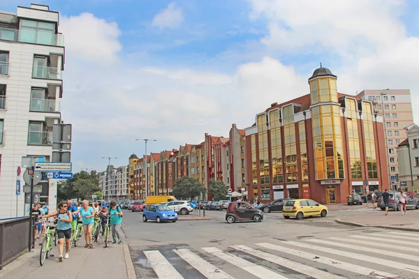 Gdansk Poland 2019 Gdansk 거리에서 교차로를 했습니다 관광객들은 그단스크 거리를 — 스톡 사진