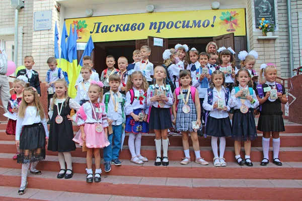 Czernihów Ukraina Września 2020 Otwarcie Sezonu Studiów Ukraińskiej Szkole Obchody — Zdjęcie stockowe