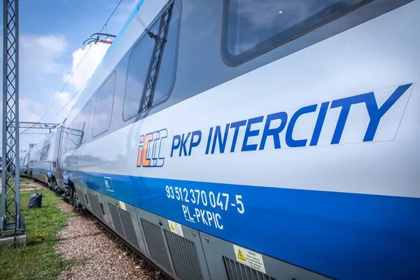 Krakov Polsko Července 2018 Pkp Intercity Vysokorychlostní Vlak Pendolino Nástupišti — Stock fotografie