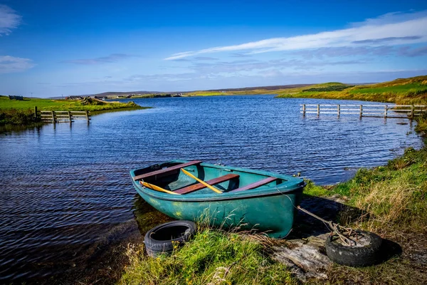 Écosse Îles Shetland Belle Vue Sur Île Avec Bateau — Photo