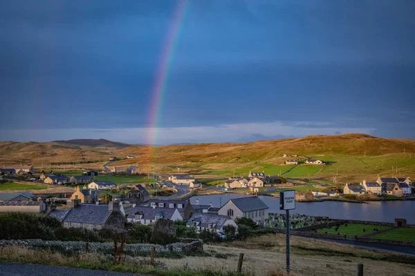 Isla Shetland Scotland Septiembre 2017 Hermosa Vista Isla Pueblo Murallas —  Fotos de Stock