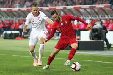 Chorzow, Polonya - 11 Ekim 2018: Uefa Milletler Ligi 2019: Polonya - Portekiz o/p Artur Jedrzejczyk, Bernardo Silva