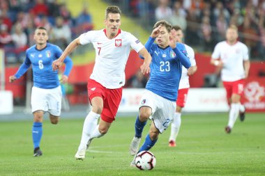 Chorzow, Polonya - 14 Ekim 2018: Uefa Milletler Ligi 2019: Polonya - İtalya o/p Arkadiusz Milik, Nicolo Barella