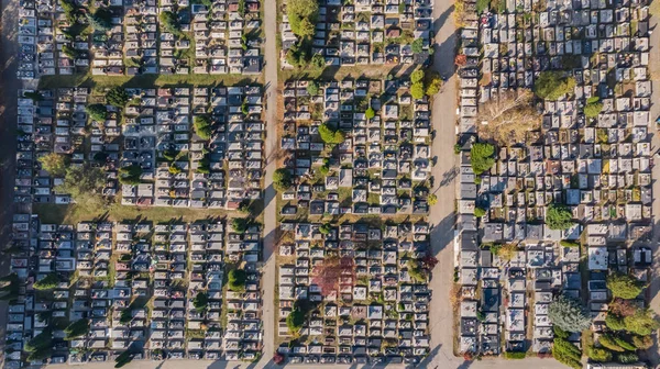 Cemitério em Olkusz, Polônia - vista aérea — Fotografia de Stock