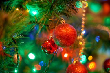 Noel ağacı sıcak ışık iç