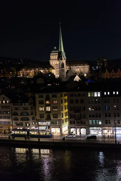 Zurich Swiss pada malam hari — Stok Foto