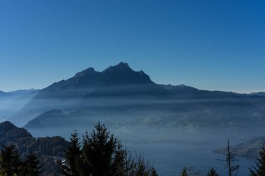 Sis, lucerne İsviçre yakınlarında, Buergenstock dağ yatay