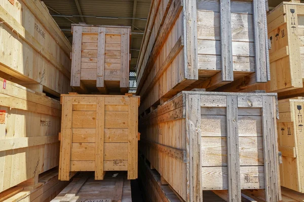 Palet iş kargo konteyner tüketim malları nakliye için