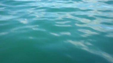 küçük hareketli dalgalar ile hareketli video su