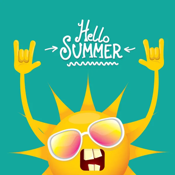 Hola verano funky rock n roll vector etiqueta aislado en azul. fondo de la fiesta de verano con plantilla de diseño de carácter sol funky. vector verano partido cartel — Archivo Imágenes Vectoriales