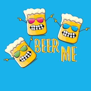 BeER ME vektör illüstrasyon veya yaz posteri. Tee 'de yazan komik sloganı olan garip bira karakteri vektörü. Uluslararası bira günü veya sloganlı Ekim Festivali etiketi