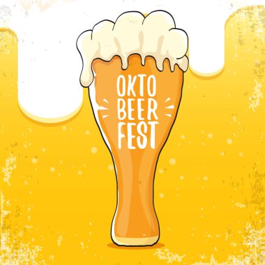Oktoberfest bira arka plan etiketinde el çizilmiş vektör. Bira ile Vintage grafik octoberfest afiş, el ilanı veya afiş tasarım şablonu