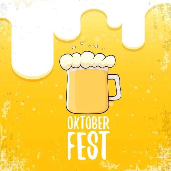 Etichetta disegnata a mano oktoberfest vettoriale su sfondo birra.Vintage grafica octoberfest poster, volantino o banner modello di design con birra — Vettoriale Stock