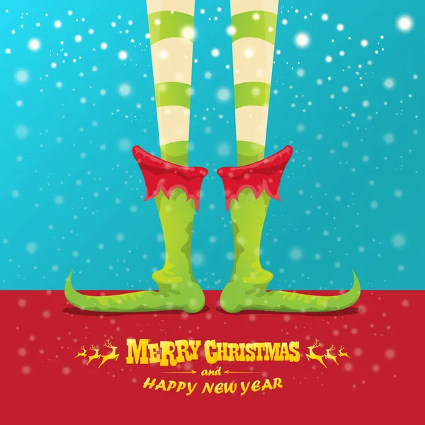 ベクトル漫画 elfs 足、エルフの靴クリスマス剥奪の空に雪が降って上ストッキングと創造的なメリー クリスマス グリーティング カード。メリー クリスマスのベクトルの背景 — ストックベクタ
