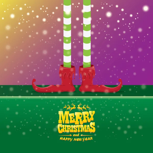 Vector creatieve merry christmas wenskaart met cartoon elfs benen, elf schoenen en Kerstmis ontdaan tricotst op vallende sneeuw in de hemel. Vector vrolijk Kerstmis achtergrond — Stockvector