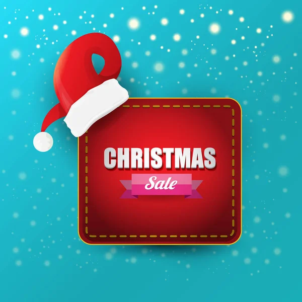 Vector Navidad banner de papel de ventas o etiqueta etiqueta con sombrero de santa rojo sobre fondo azul nevado con la caída de copos de nieve. Invierno rojo venta de Navidad cartel diseño plantilla o fondo — Vector de stock