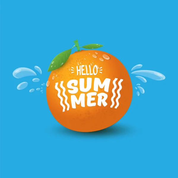 Vector Hello zomer label of flyer ontwerpsjabloon met verse oranje fruit geïsoleerd op blauwe achtergrond. Hallo zomer concept label of poster met fruit en letternig tekst — Stockvector